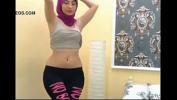 सेक्सी डाउनलोड  Arab girl shaking ass on cam sign up to Nudecamroulette period com and chat with her