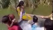 सेक्सी वीडियो देखें Girls bathing in village motor pump नि: शुल्क