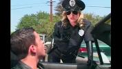 सेक्सी वीडियो देखें Kinky female cop molesting सबसे तेज